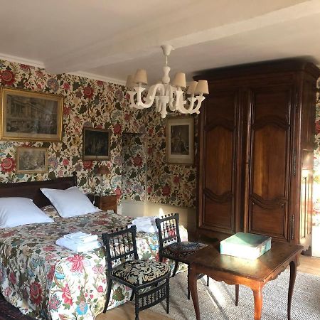 Chambres D'Hotes Le Clos De Bonneval Saint-Jean-de-Thouars Eksteriør billede