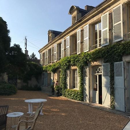 Chambres D'Hotes Le Clos De Bonneval Saint-Jean-de-Thouars Eksteriør billede