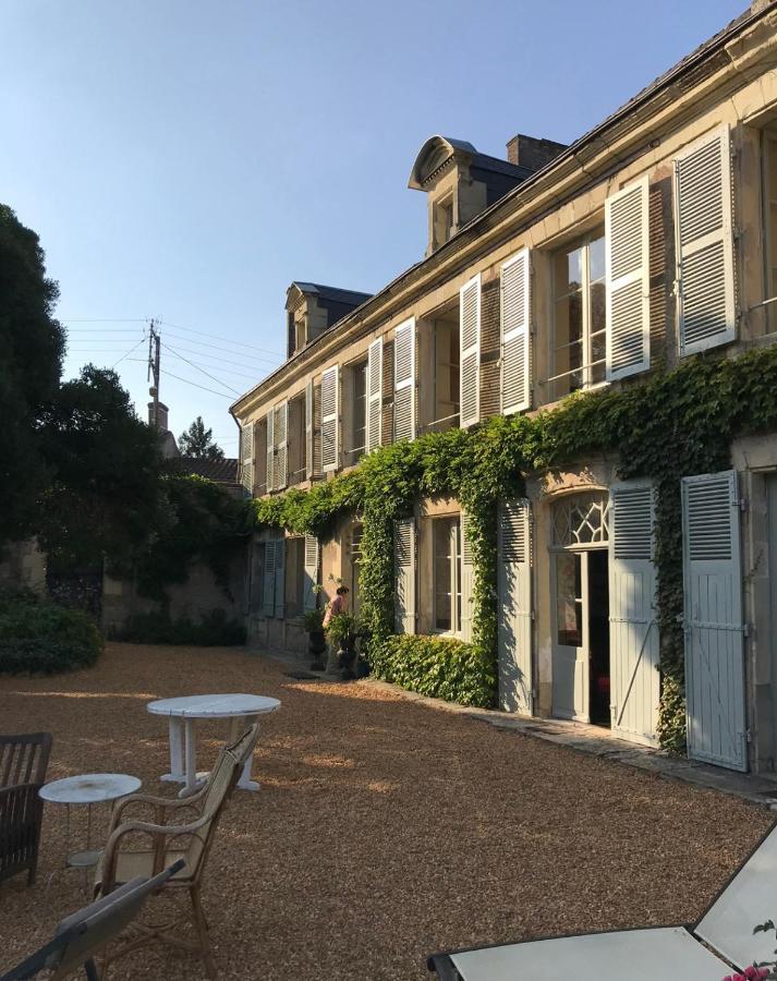 Chambres D'Hotes Le Clos De Bonneval Saint-Jean-de-Thouars Eksteriør billede