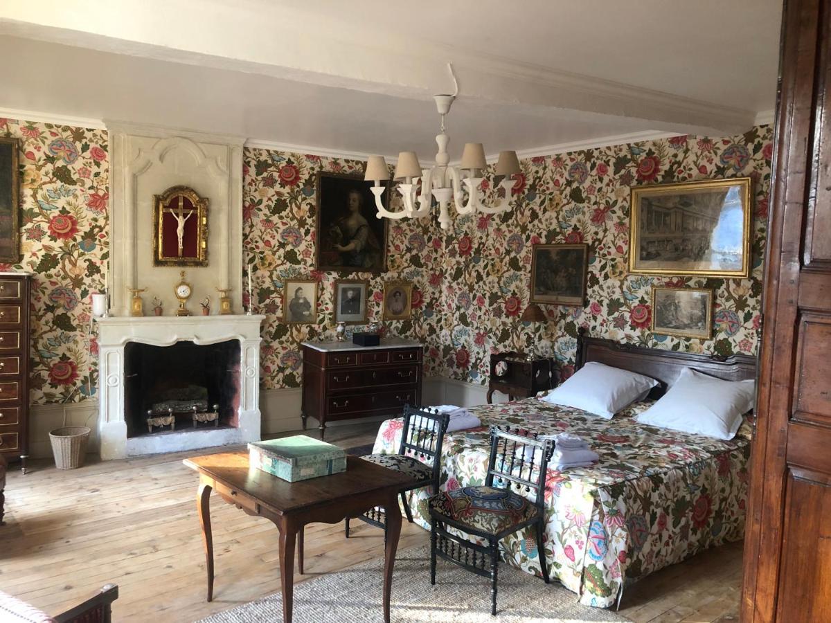Chambres D'Hotes Le Clos De Bonneval Saint-Jean-de-Thouars Eksteriør billede